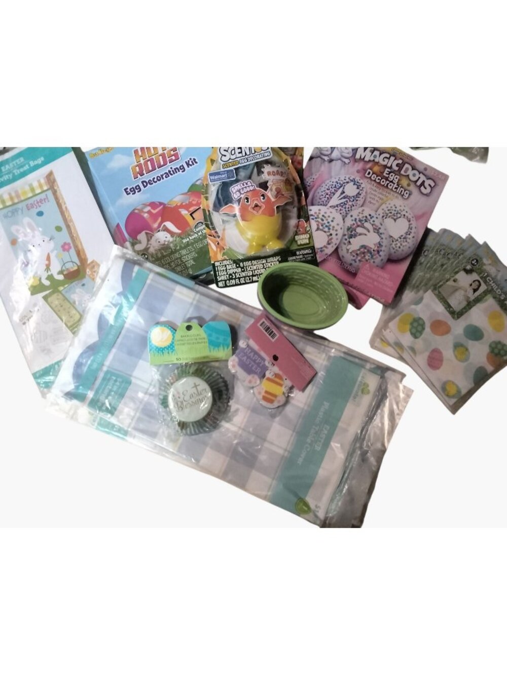 Easter Egg Decorating Party Bundle Kits Table Cover Aprons Gift Bags Favors Lot